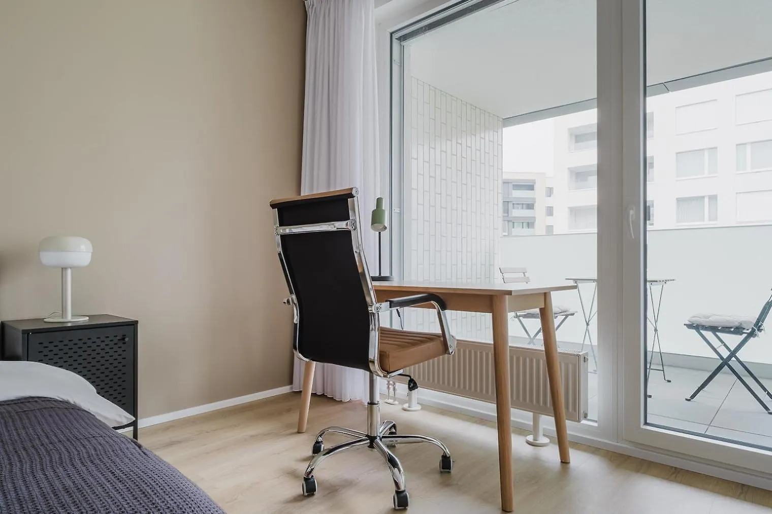 Blueground Prague 7 Balcony Stromovka Park Prg-26 Διαμέρισμα Τσεχία