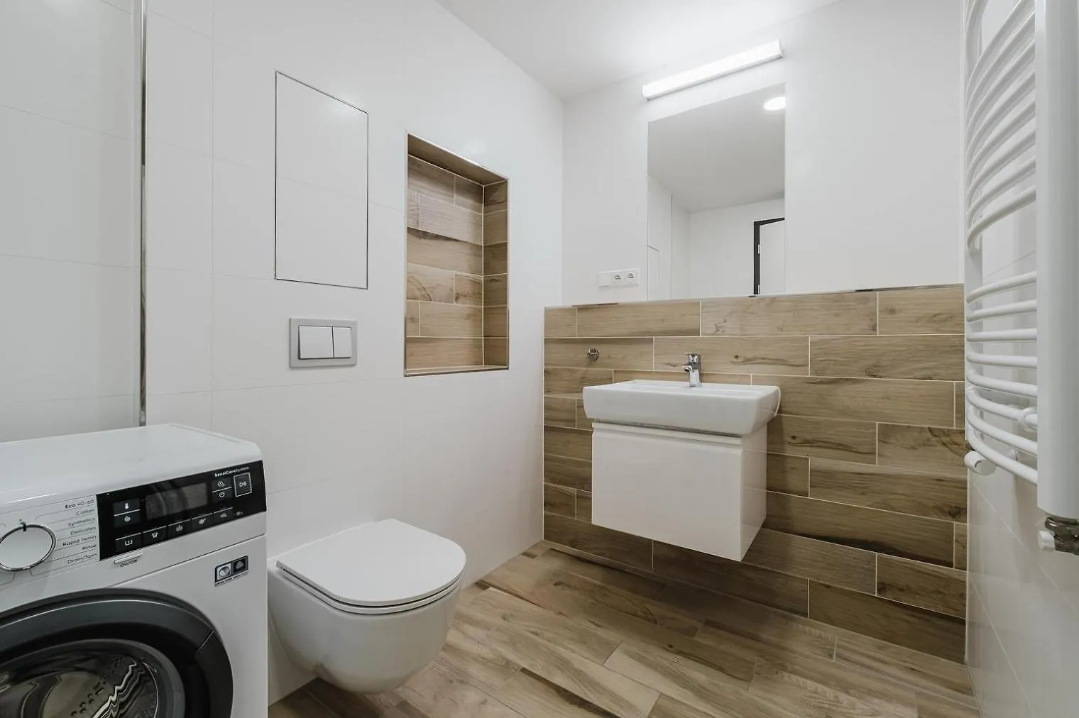 Appartamento Blueground Prague 7 Balcony Stromovka Park Prg-26 Repubblica Ceca
